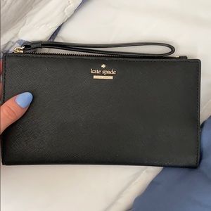 Kate spade wallet, open to offers :)